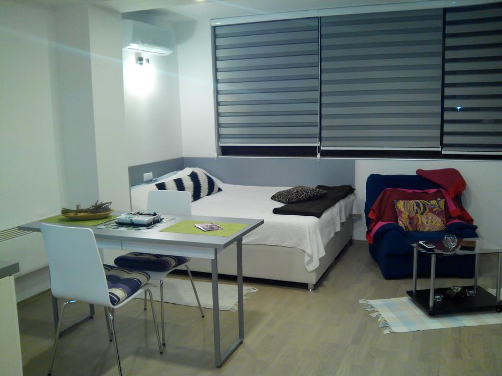 Dea'S Studio Apartment SJJ Habitación foto